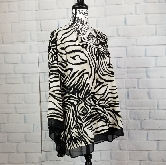 Alfani sz xl animal print stretch knit top - Picture 4 of 8